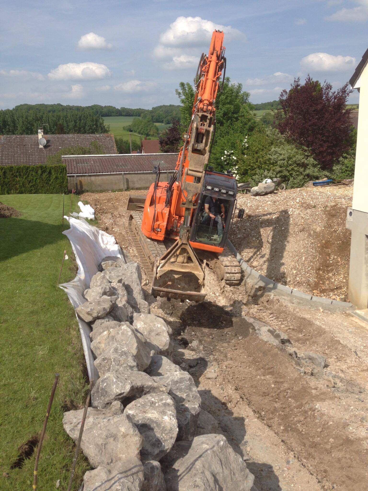 Enrochement soutènement